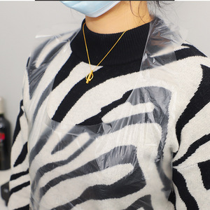 <b>Disposable</b> Plastic <b>Aprons</b> Oil Resistant Leak Proof For Food Service Daily Use Solid Color 1mm Thickness - Product Image 1