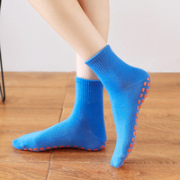 Chaussettes antidérapantes en coton épais pour le yoga, le Pilates, la barre, l'hôpital, la maison, la marche, chaussettes de sport athlétiques à grip renforcé