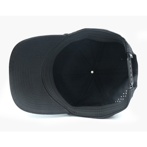 Cappello a corda a cinque pannelli con foro impermeabile per prestazioni nere cappello da Golf da palestra con magnete in tesa - Product Image 5