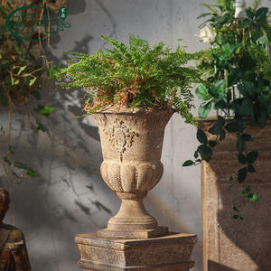 Jarrón de hierro forjado antiguo de estilo europeo para jardín, maceta para plantas de exterior - Product Image 3