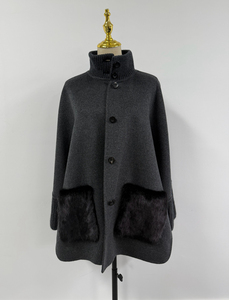 Nuovo Arrivo QC25089 <span class=keywords><strong>Cappotto</strong></span> Invernale da Donna in Lana, Cashmere e Pelliccia di Visone Ecologica con <span class=keywords><strong>Tasche</strong></span> - Product Image 5