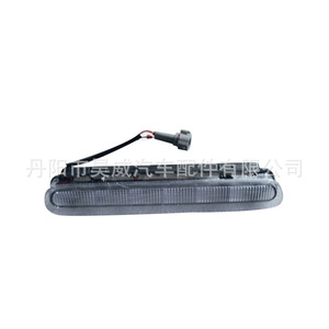 Luz de Freno Trasera Elevada Toyota Hilux VIGO, Luz Antiniebla Trasera, Luz de Advertencia de Freno, Versión Blanca y Roja 2004-2014 - Product Image 2