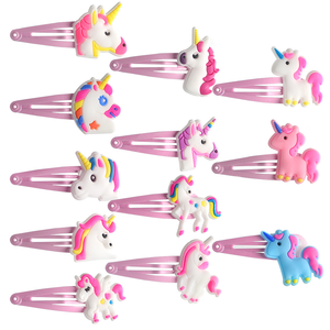 Juego de papelería de recuerdo de fiesta con temática de unicornio PARA EL Día de San Valentín de Pascua Incluye pulseras Slap Pegatinas de tatuaje Adornos de cola - Product Image 4