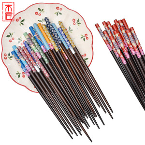 Palillos de Madera Estilo Japonés, Redondos, de Color Sólido, para Uso en el Hogar y Restaurantes - Product Image 1