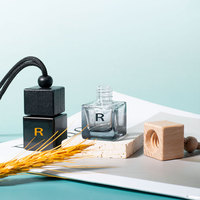 Flacon vide de 8 ml et 10 ml pour désodorisant de voiture, diffuseur en verre suspendu, rechargeable, avec couvercle à vis, conteneur de parfum moderne de luxe, logo personnalisé