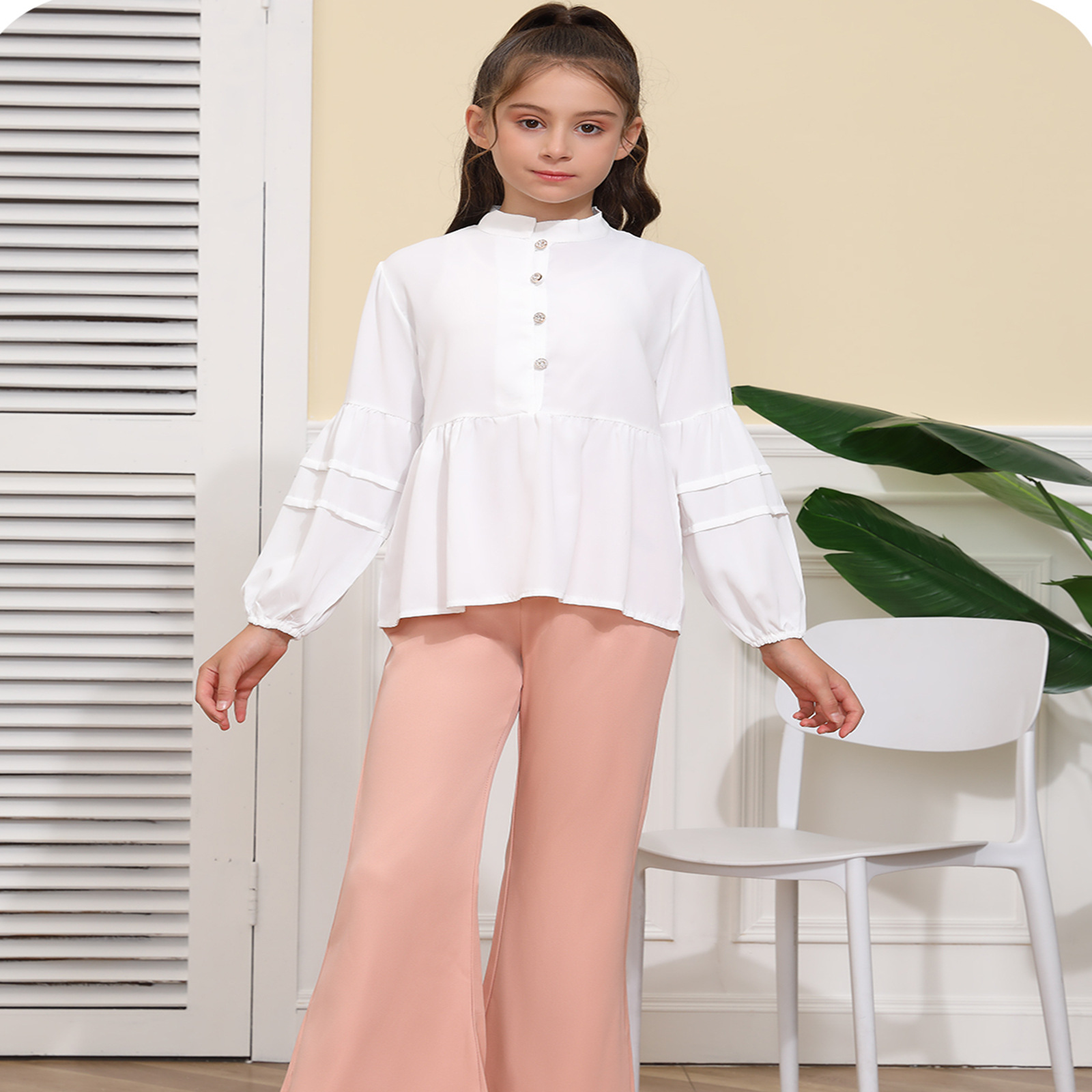 Girl's Casual Three-Piece Set for Spring/ Autumn Cross-Border Ready White Floral Printed Shirt Sweet Floral Vest Flared Pants
