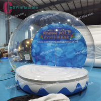 Boule de neige gonflable personnalisée pour la publicité de Noël, tente gonflable en forme de globe de neige pour décorations de Noël festives