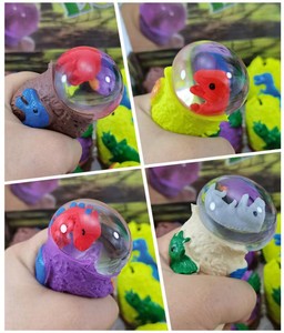 <span class=keywords><strong>Tik</strong></span> <span class=keywords><strong>Tok</strong></span> Vente Chaude Doux Squeeze Jouets TPR Œufs De Dinosaure Pressés Avec Mini Dinosaure À L'intérieur - Product Image 2