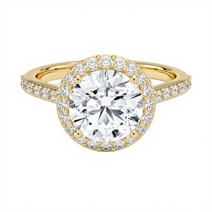 Anillo de Compromiso de Moissanita Chapado en Oro Amarillo para Mujer, Corte Brillante Redondo, Engaste Pavé, Estilo Clásico - Product Image 3