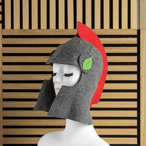 Entra a la sauna más caliente como un legionario romano con este casco de centurión de lana pura que hace retroceder el calor - Product Image 4