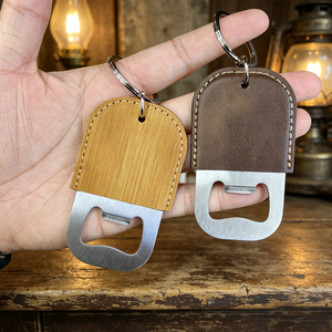 Llavero Abridor de Botellas de Cuero Sintético Grabable con Láser, Abridor de Cerveza de Acero Inoxidable, Llavero en Blanco para Recuerdos de Boda o Regalos Promocionales - Product Image 3