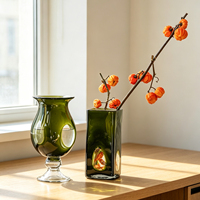 Vase en verre à double paroi vert foncé rétro, vase sculptural creux pour l'observation des poissons, pour la décoration de luxe des salles à manger et des bars
