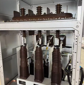 Appareillage de commutation à isolation d'air Schneider SM6 MV 24kV 36KV : Haute sécurité et installation facile pour les projets de distribution d'énergie - Product Image 4