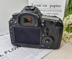 Appareil photo numérique d'occasion 5D Mark III plein format, écran fixe 3,2 pouces, 22MP, 5d iii - Product Image 3