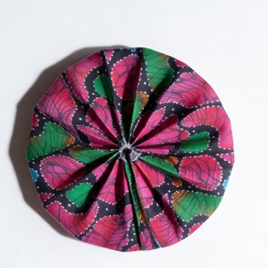 Abanico de Mano Plegable con Estampado Africano Tradicional de Uganda, Hecho a Mano, con Asa para Mujer - Product Image 3