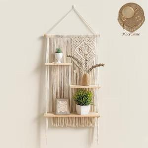 Étagère murale bohème en macramé, porte-plantes suspendu en bois fait main, organisateur de rangement décoratif à 3 niveaux pour chambre et salon - Product Image 1