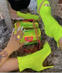 Moda kadınlar bayanlar ayakkabı fantezi yeni tasarım seksi sandalet yaz parti ışığı topuklu İtalyan ayakkabı ve çanta seti afrika parti için