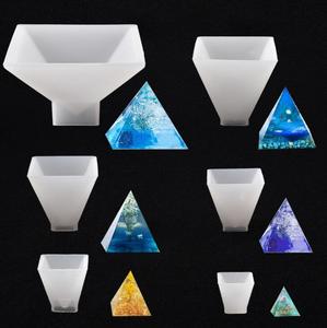 <span class=keywords><strong>Moldes</strong></span> de Pirámide 3D HY, Molde de Silicona Grande <span class=keywords><strong>para</strong></span> Joyería, Adornos, Regalos, <span class=keywords><strong>Resina</strong></span> <span class=keywords><strong>Epoxi</strong></span>, Herramientas <span class=keywords><strong>para</strong></span> Manualidades - Product Image 2