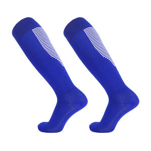 Personnalisé Athlétique Vert Antidérapant Terry Crew Sports Athlétisme Antidérapant Coussinets Sport Football Football Chaussettes En Gros - Product Image 2