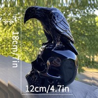 Halloween Skull- & Raven Resin Sculpture - Gothic Yard Decor for Spooky Atmosphere, Handcrafted Outdoor Halloween Art Piece