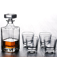 Bouteilles en verre transparent personnalisées avec gravure de marque, bouteilles en verre vides pour le bourbon, emballage professionnel pour spiritueux destiné aux importateurs de liqueurs