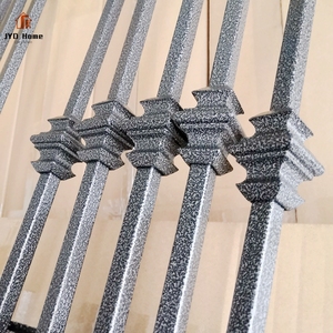En gros, Balustre d'escalier décoratif d'intérieur carré en fer forgé creux de 1/2 pouce avec articulation simple pour <span class=keywords><strong>garde</strong></span>-<span class=keywords><strong>corps</strong></span> métallique - Product Image 3