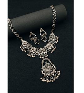 Luxury Silver Freshwater <b>Pearl</b> <b>Necklace</b> and Earring <b>Set</b> for Women Exquisite Design for Celebrations Party & Gift - Product Image 4