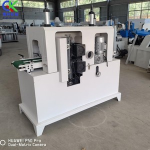 Machine d'enlèvement de bavures de bande de panneau carré en <span class=keywords><strong>bois</strong></span> <span class=keywords><strong>Ponceuse</strong></span> à peinture à fond en <span class=keywords><strong>bois</strong></span> double face <span class=keywords><strong>multifonction</strong></span> - Product Image 2