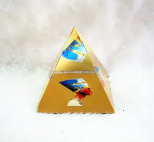 Mini pirámide de cristal de calidad dandy, pisapapeles
