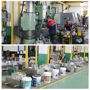 Boya kovası ve yağ aracı makinesi varil kalıplama aracı için soğuk koşucu plastik enjeksiyon kalıbı PP malzeme - Product Image 5