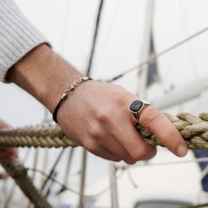 مجوهرات عصرية فاخرة مخصصة من العقيق الأحمر خاتم من الأحجار الكريمة مطلي بالذهب من الفولاذ المقاوم للصدأ للخطوبة والزفاف الطبيعي للرجال - Product Image 5