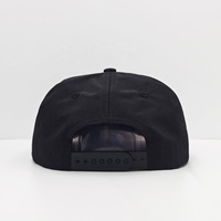 Casquette de baseball classique noire pour homme, en nylon, 5 panneaux, non structurée, avec logo brodé, profil bas, visière de 7 cm, fermeture snapback – Nouveauté en gros