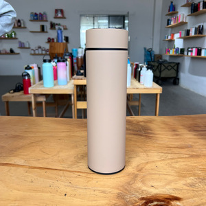 Gobelet isotherme à double paroi 2024, 500 ml, en acier inoxydable, bouteille d'eau intelligente avec logo personnalisé - Product Image 1