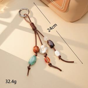 Vantage PU Strap Tassel Customized Women Car <b>Key</b> <b>Chain</b> Simple Girls Coin Holder Keychain Handmade Irregular Acrylic Beads Charm - Product Image 5