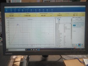 Probador de tracción de goma de elastómero de columna única de control informático ASTM D412 - Product Image 5