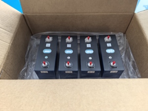 แบตเตอรี่ลิเธียมไอรอนฟอสเฟต (LiFePO4) ทรงปริซึม เกรด A ของโปแลนด์ ขนาด 3.2V 315Ah 280Ah สำหรับเก็บพลังงานแสงอาทิตย์ภายในบ้าน ระบบสำรองไฟฟ้าแบบออฟกริด (ESS) - Product Image 6