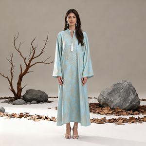 Robe Abaya en polyester de haute qualité avec strass thermocollants pour femmes musulmanes, dans des styles de mode personnalisés - Product Image 1