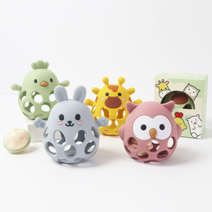Mordedor de silicona OEM con sonajero de animales para bebés, juguete sensorial para la dentición que alivia las encías doloridas - Product Image 2