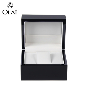 <span class=keywords><strong>Scatola</strong></span> per Orologio da <span class=keywords><strong>Uomo</strong></span> in Legno Nero con Logo Personalizzato, Confezione Regalo di Lusso per Singolo Orologio - Product Image 4