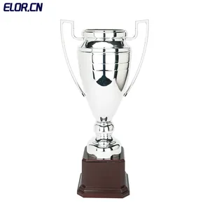 Elor2024ゴールデンデコレーションメタルバスケットボールコンペティション賞を受賞した新しいプレミアムデザインシルバースポーツトロフィーと賞