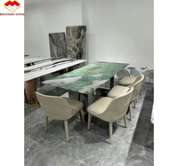 Table basse de luxe en quartzite et marbre vert Table à manger en pierre de Patagonie du Brésil polie sur mesure Mobilier de maison