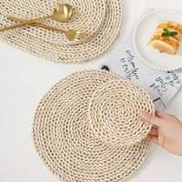 Sets de table et sous-verres en feuilles de maïs tissées à la main, résistants à la chaleur, écologiques, durables, antidérapants, design moderne et simple