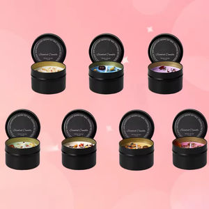 شمعة فاخرة مخصصة بالجملة معطرة بالزهور في علبة من الصفيح، كريستال وزهور مجففة، للعلاج بالروائح، من شمع الصويا عديم الدخان برائحة نباتية طبيعية - Product Image 5