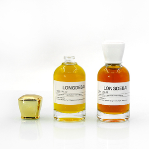 Botella de Perfume de Vidrio Transparente de Lujo Personalizada, 30ml 50ml 100ml, con Pulverizador, Ecológica, Reciclable, para Productos de Cuidado Personal - Product Image 4