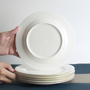 Service d'assiettes plates en porcelaine fine avec bordure dorée, assiettes de présentation blanches de luxe <span class=keywords><strong>pour</strong></span> mariage - Product Image 4