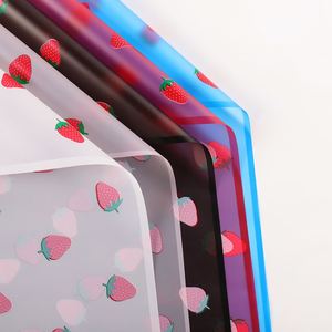 Papel de Regalo con Diseño de Fresas Rojas de 58*58cm, Papel de Envolver sin Recubrimiento ni con Recubrimiento de PE para Floristería - Product Image 2