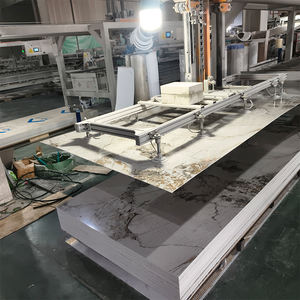 Panel de Pared Decorativo de Chapa de Madera de Carbón de Bambú con Película Metálica y Chapa de Madera de Fibra de Carbono de Bambú - Product Image 5