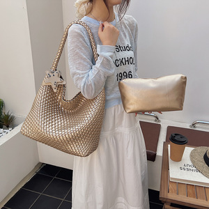 Borsa a Spalla Intrecciata in Pelle PU di Alta Qualità, Grande Capacità, per Donne, Lussuosa Borsa Hobo Intrecciata a Mano - Product Image 1