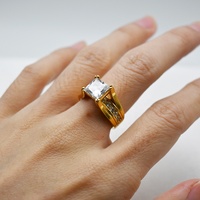 Vente en gros de bagues de fiançailles pour couple de mariage de luxe plaquées or 18 carats avec pierre CZ