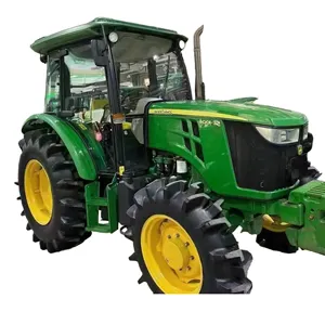 Traktor untuk pertanian digunakan menggabungkan pemanen dengan mesin pertanian digunakan traktor untuk dijual